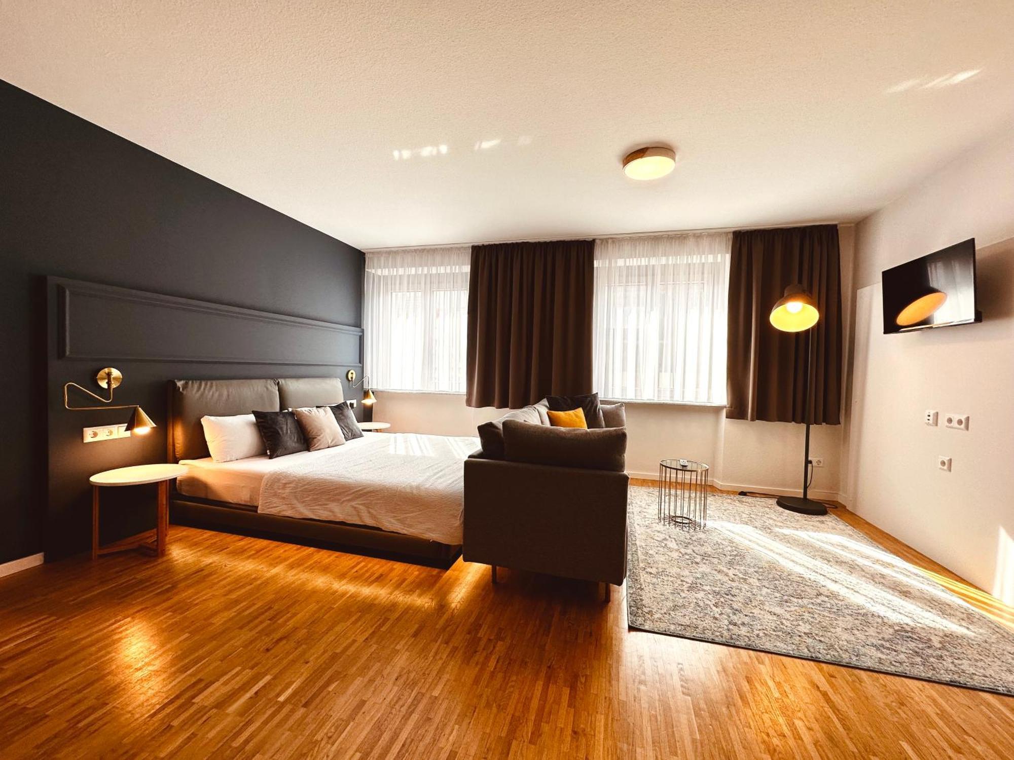 Stadthaus Neckarsulm Serviced Apartments - Stadthaus Schrade Ngoại thất bức ảnh